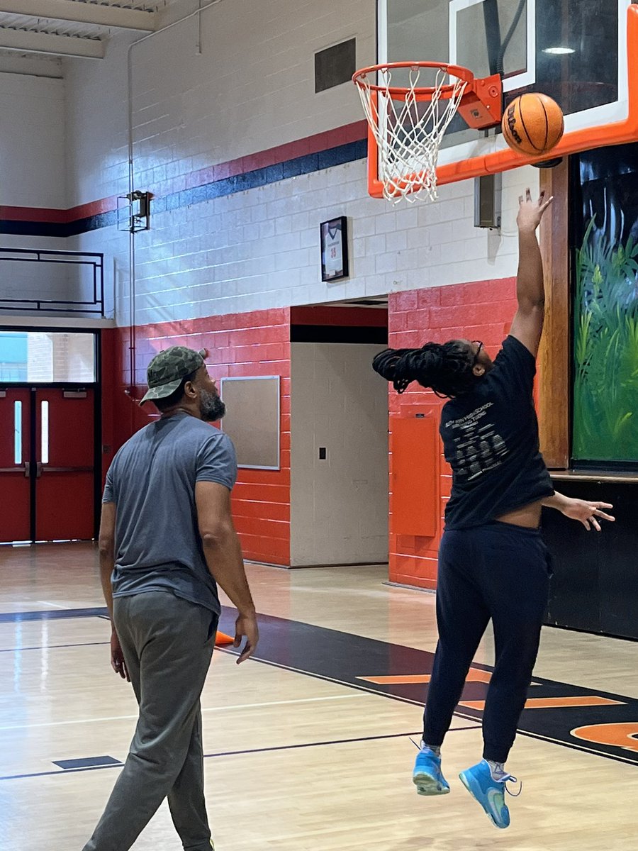 South View Lady Tigers Basketball tweet media