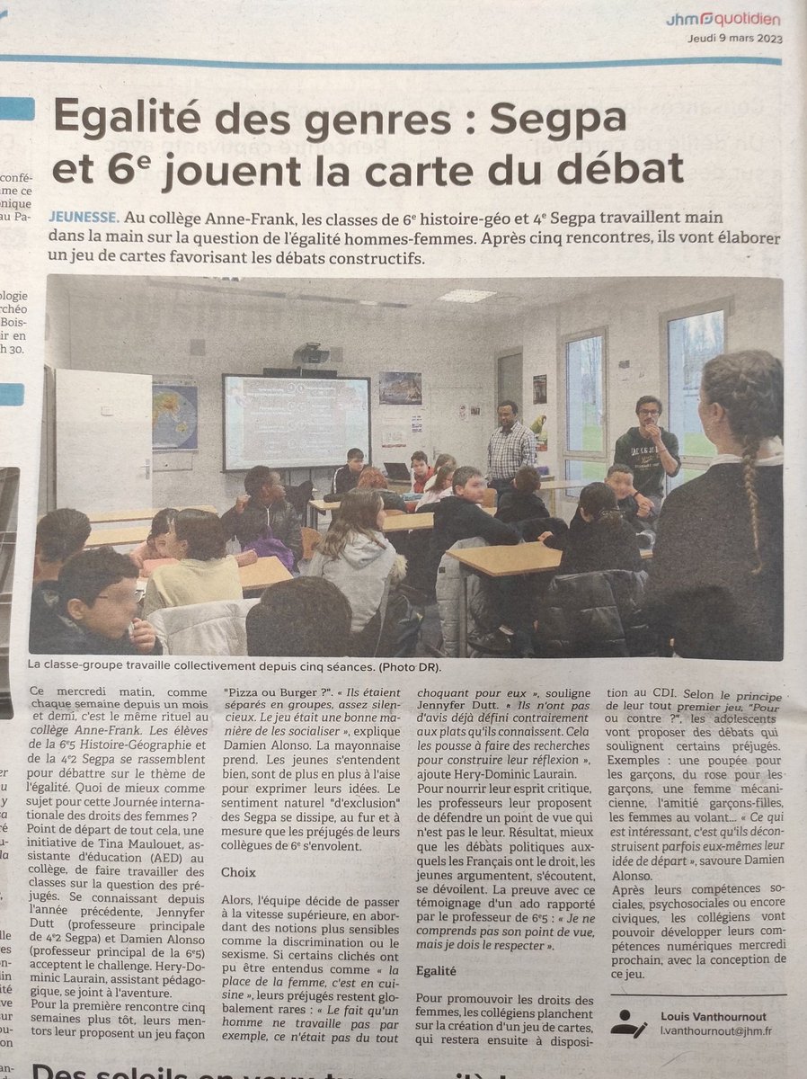 DamienEcu's tweet photo. Création d'un jeu de débat avec les 6e et les 4e Segpa au @clgannefrank dans le cadre de la journée internationale des droits de la femme. https://t.co/YSFAsUuaUH