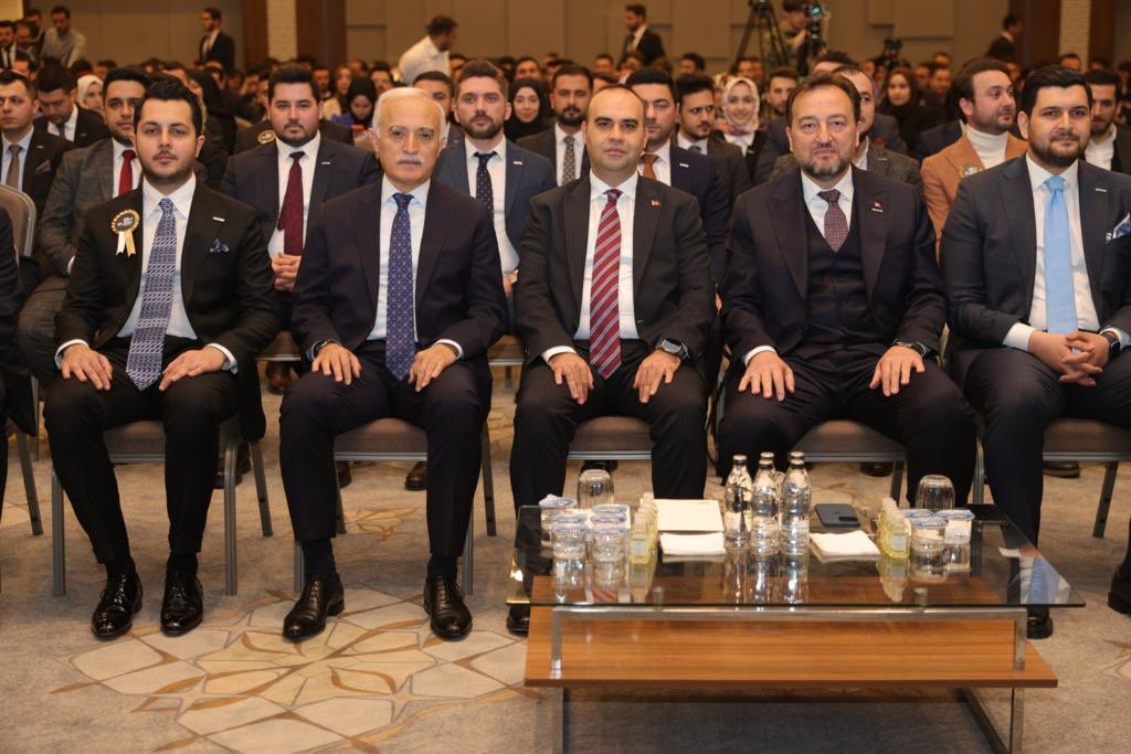 gencmusiad's tweet photo. 15. Olağan Genel Kurulumuzu Türkiye’nin dört bir yanından yüzlerce üyemizin katılımıyla gerçekleştirdik. 

#GençMÜSİAD https://t.co/0LpDBoHWg3