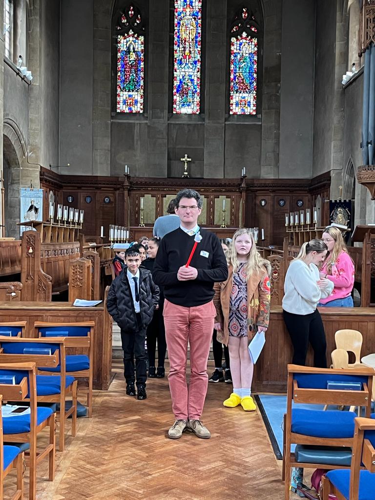 LeicsCathedral's tweet photo. Practising processions with our 'choristers for a day'. Our Director of Music Dr Ouvry-Johns is channelling his inner verger... https://t.co/FTeuYckxV8