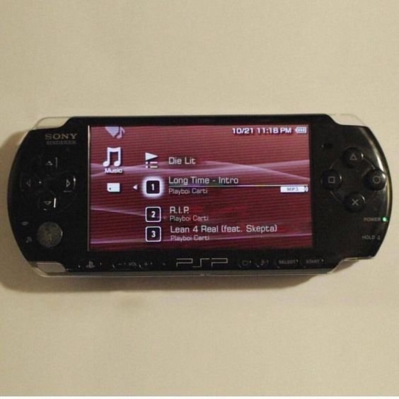 Nostalgia (@nostalgiafolder) on Twitter photo 