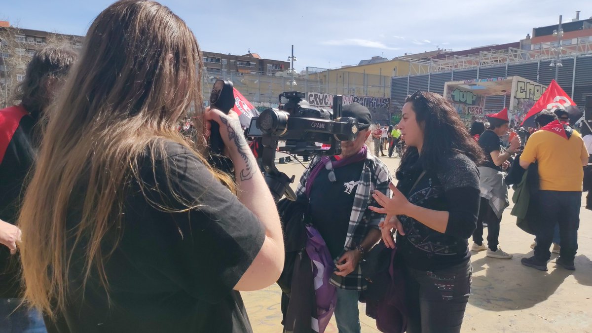 cgtanoia's tweet photo. La #Femec es llença al carrer, avui #11M per visibilitzar la actual situació de precarietat a la que estàn abocant a tota #classeTreballadora #coeficientereductor https://t.co/U7KblrcI0y