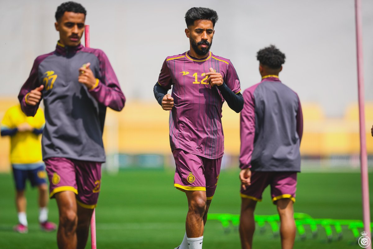 AlNassrFC's tweet photo. يومٌ جديـد .. وعمـلٌ يتواصـل 💛 https://t.co/C7MFDxUqhX