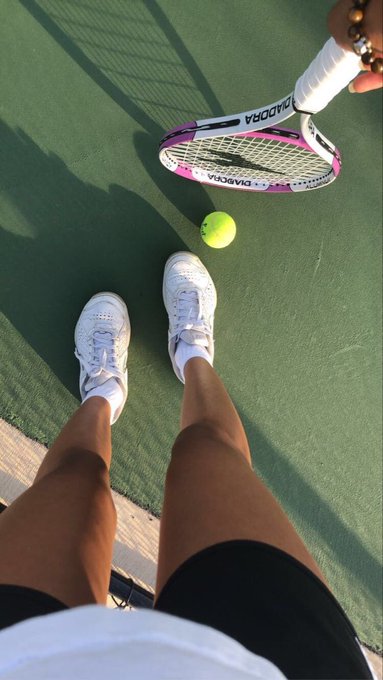 katy_gabbi's tweet photo. the tennis court https://t.co/arm0ZUIS6F