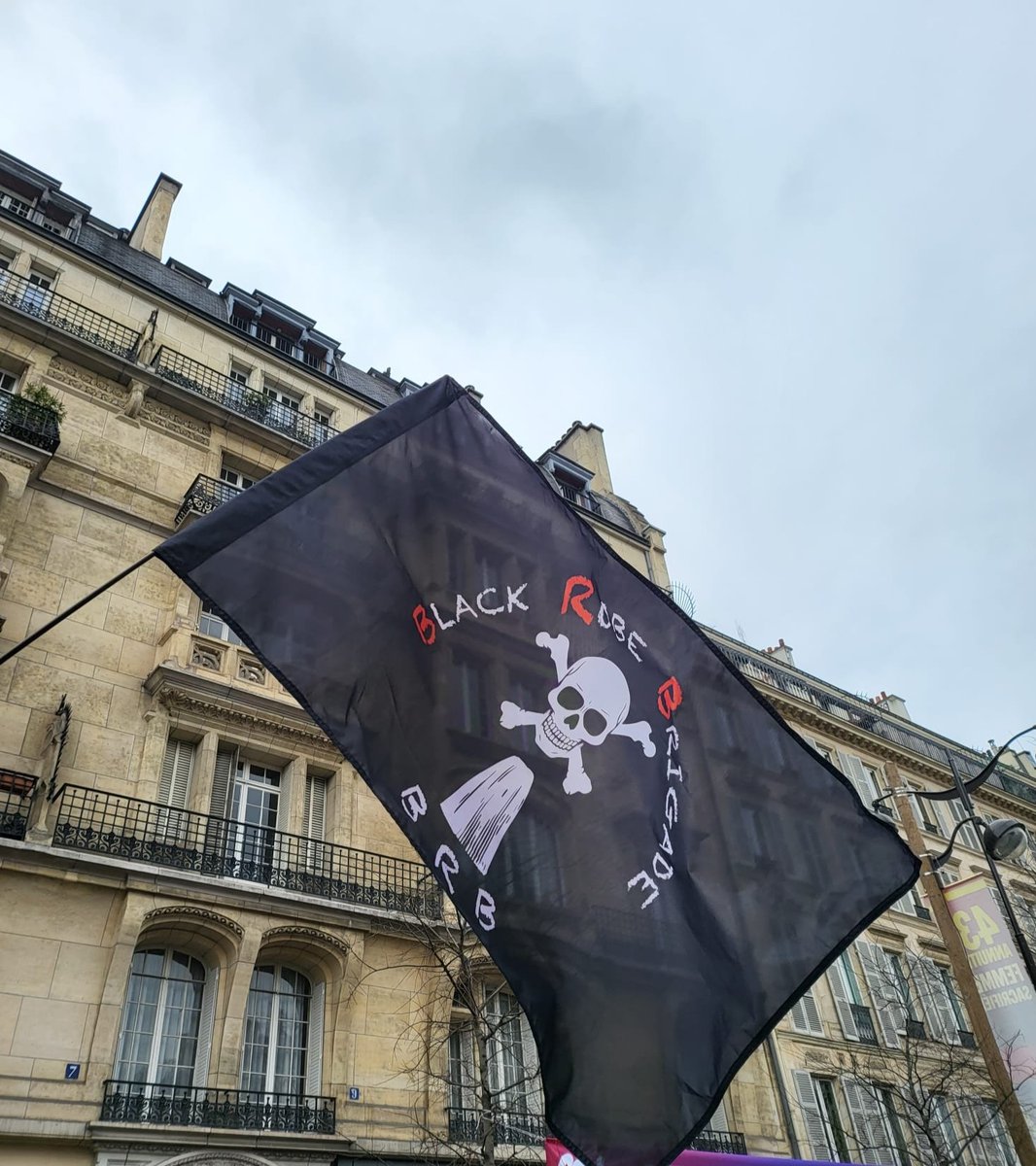BlackRobeBrigade (@blackrobebrigad) on Twitter photo 