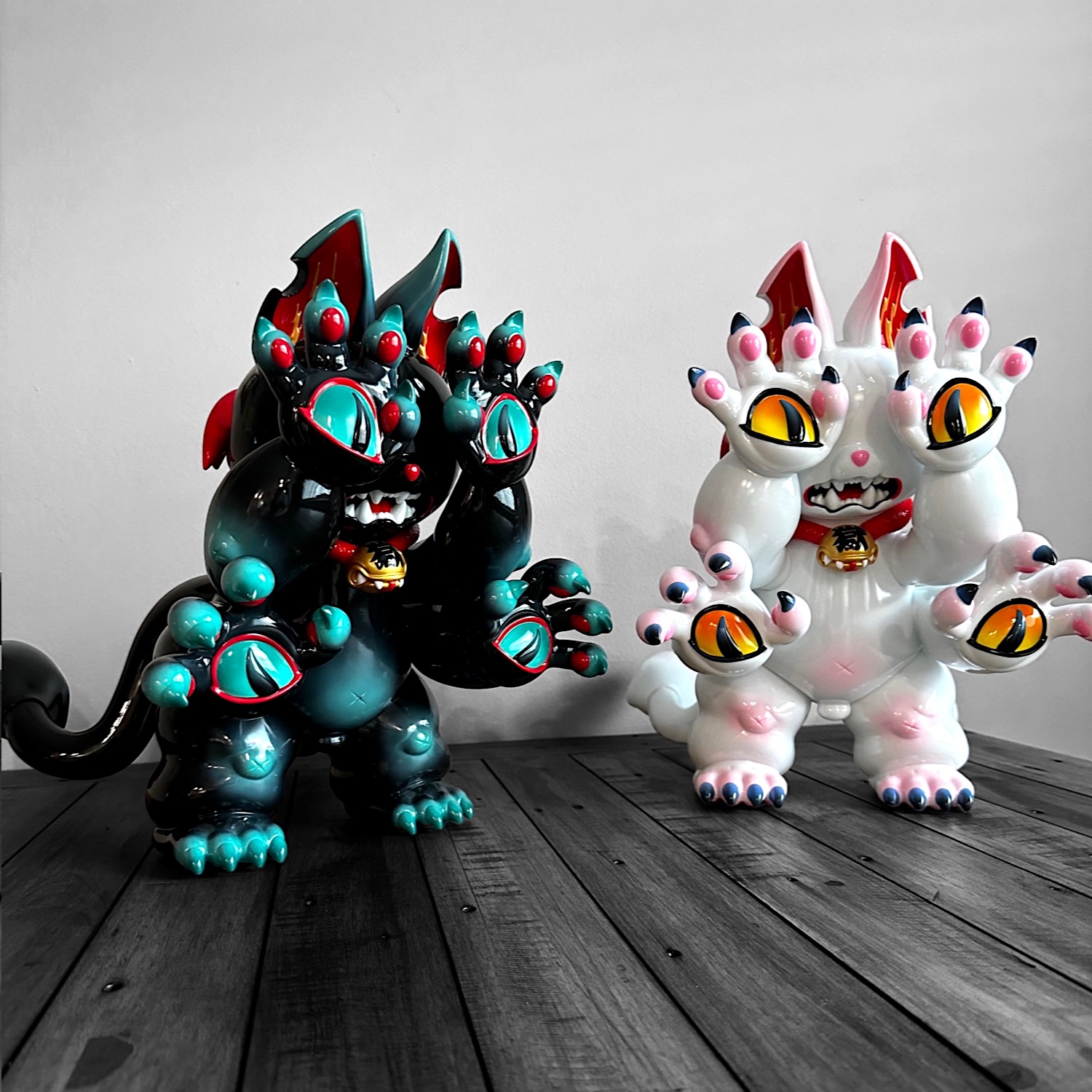 GRAPE BRAIN x STRANGECAT TOYS DAINIGIRUJIN - 8 INCHES TALL