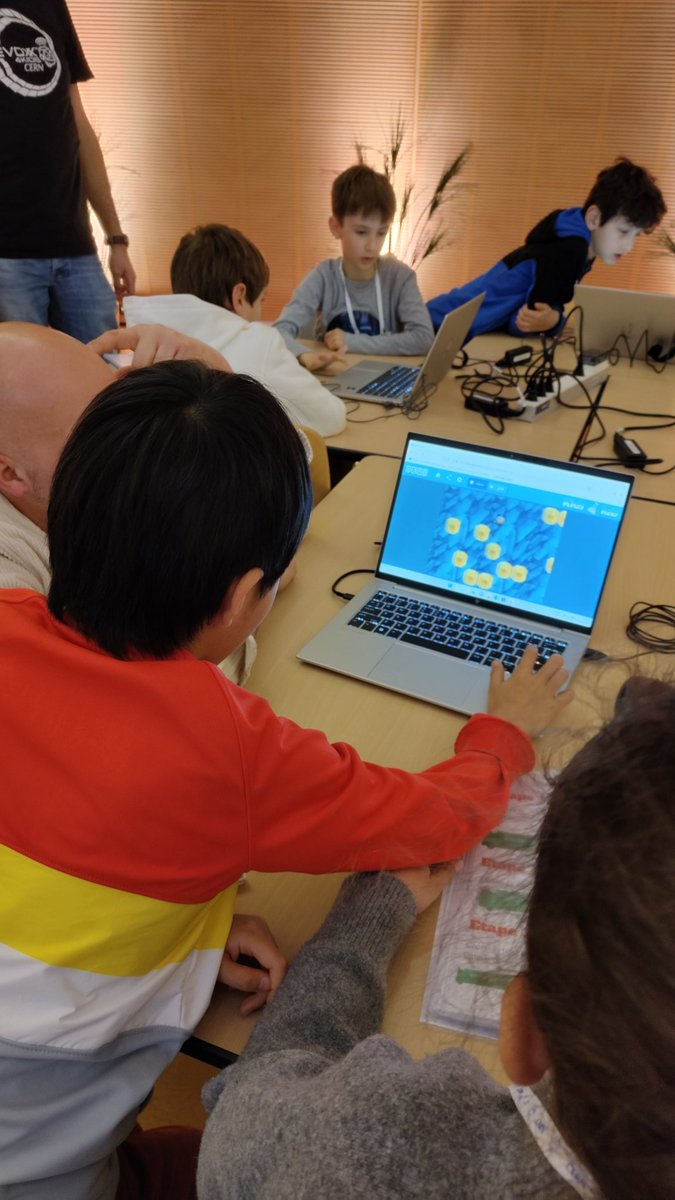 On continue avec les kids avec <a href="/CodeCombat/">CodeCombat</a> et Kids-lab