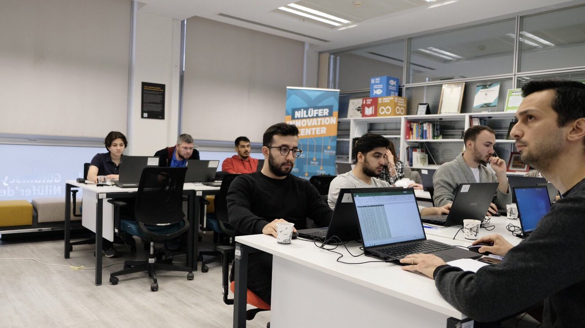 nilovasyon's tweet image. Nilüfer İnovasyon Merkezi tarafından “Excel Tips&amp;amp;Tricks (Excel Formülleri ve İpuçları) Eğitimi” gerçekleştirildi.

Orta seviye Excel kullanma becerilerinin ileri seviyeye taşındığı eğitim ile formüller, ipuçları, grafik ve pivot uygulamaları hakkında bilgi verildi.

#exceleğitimi