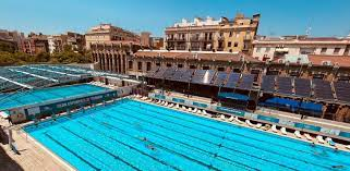 Pucurull's tweet photo. Curiositat. L'emblemàtic Club Mediterrani del barri de Sants es va fundar al Poble Sec el 1931. Van adoptar el nom de Mediterrani perquè als fundadors els va semblar que no era seriós, tractant-se d’un club de natació, posar-li "Poble Sec". https://t.co/f8zt5WMerf