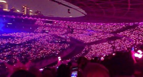 samboykitty's tweet photo. PINK OCEAN at the GBK Stadium, JAKARTA DAY 1💗

SELAMAT DATANG BLACKPINK
LALISA GUNCANG JAKARTA
#BORNPINKinJKTday1
#BLACKPINKinJAKARTA 
#BLACKPINK #BORNPINK  #BORNPINKinJAKARTA #BORNPINKinJKT #BLACKPINKinJKT #BLACKPINK_BORNPINK #BLACKPINK_WORLDTOUR #BORNPINK_WORLDTOUR https://t.co/eHTT5SApUB