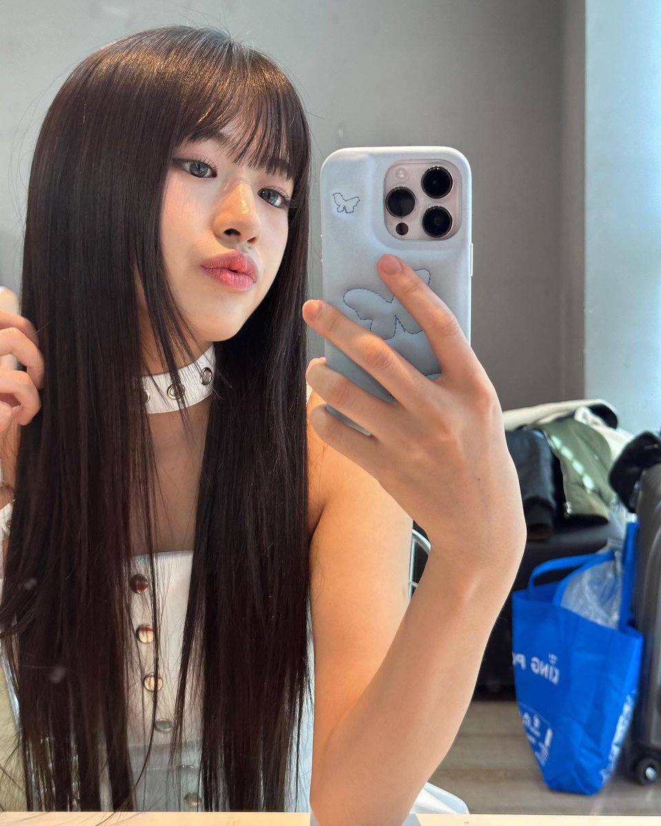 📸 | 230311
 تحديث يوجين عبر حسابها الشخصي بالأنستقرام:
🦋
#ANYUJIN <a href="/IVEstarship/">IVE OFFICIAL</a> #아이브