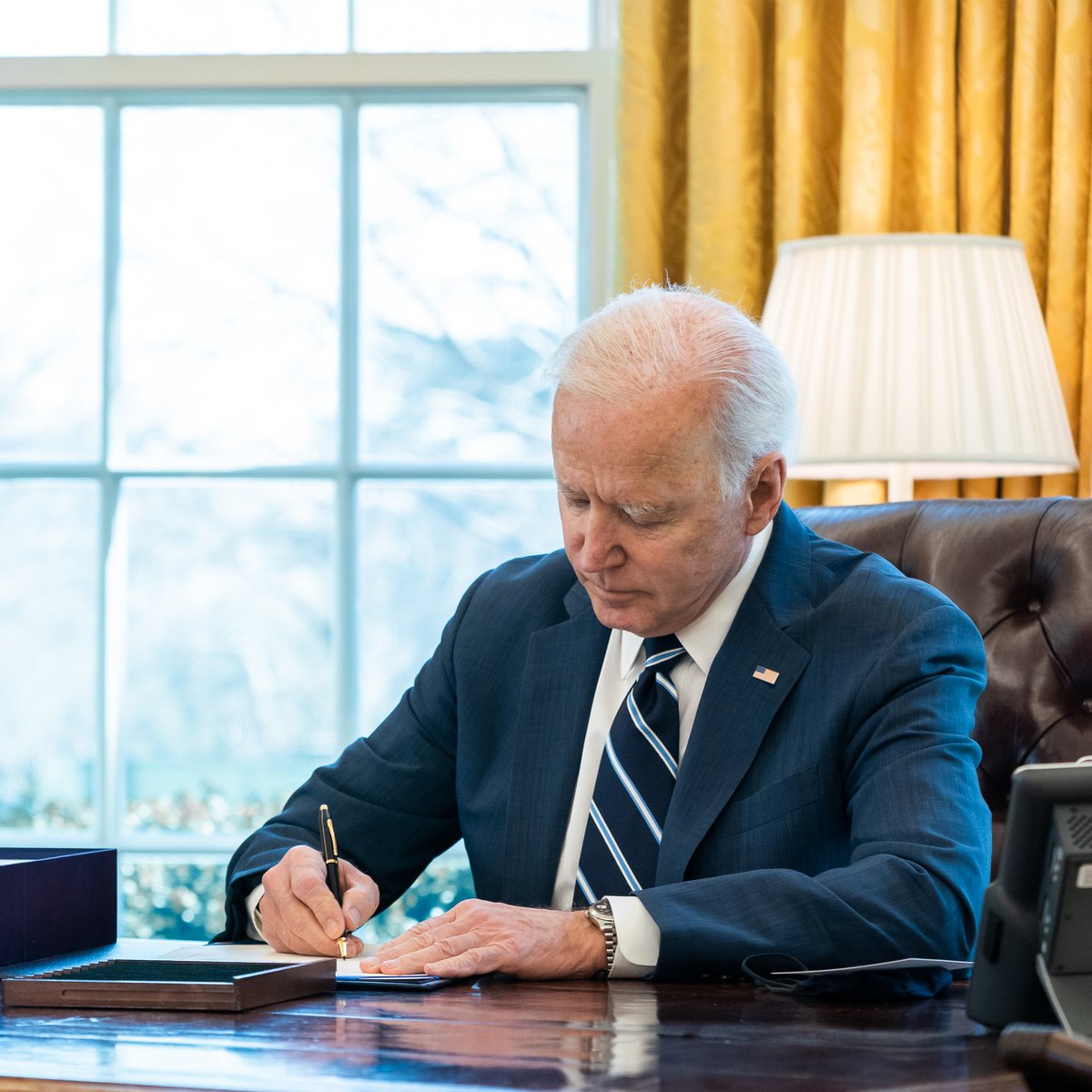 Joe Biden tweet media