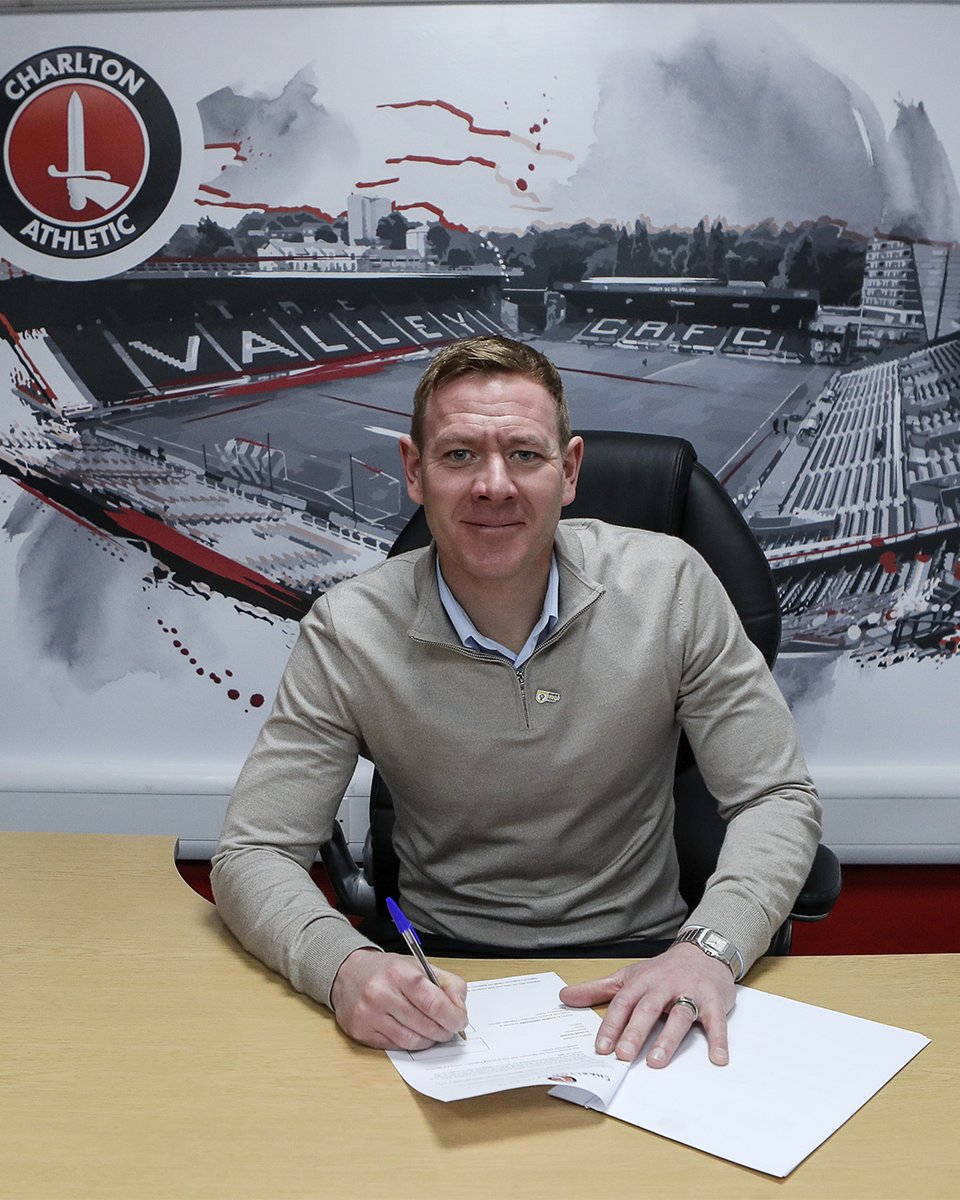 🙌 Some BIG news before kick-off...

✍️ Manager Dean Holden has committed his future to the club until the summer of 2026.

🔴⚪ #cafc