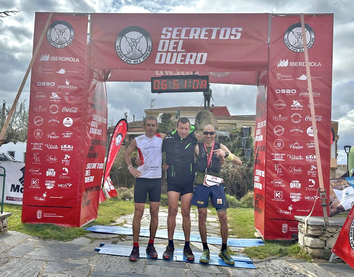 PODIO ULTRA SECRETOS DEL DUERO 53k
Primera cita <a href="/alpinultras/">alpinultras</a> 2023 
🥇 Jesús Manuel Bermejo 6.18.40
🥈Francisco Javier González 6.18.41
🥉 Santiago Mezquita 6.45.55
🍫 Marcos Pascual 6.51.57

👉 CARRERASDEMONTANA.COM

📸 SecretosdelDuero #alpinultras #dueroalpinultras