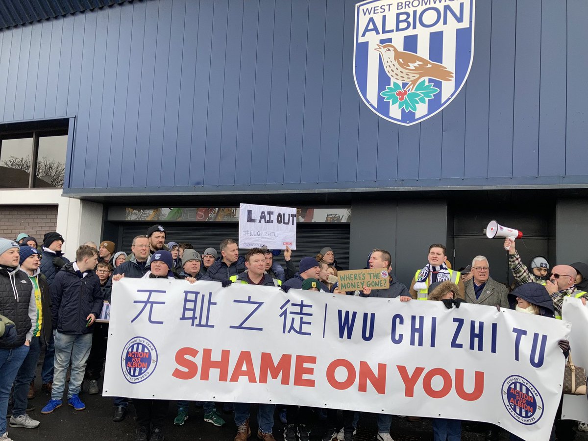 DeanoTheBaggie's tweet photo. Brilliant turn out, well done everyone. @action4albion #WBA #WBAHUD https://t.co/Ylu0Y8codN