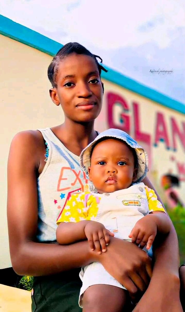 AmonNchima's tweet photo. Mum n Baby https://t.co/YubBJMBm7w