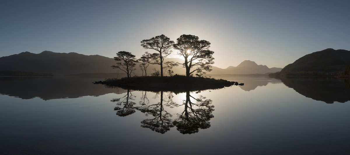 Just in case you’ve had enough turmoil lately. Enjoy at quiet moment on Loch Maree.  I’ll wait. smallworldgallery.net/products/wee-i…