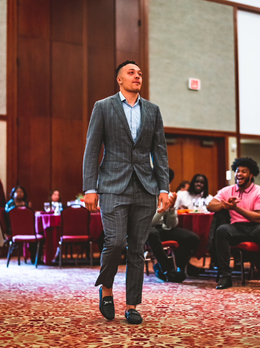 Jason Brown tweet media