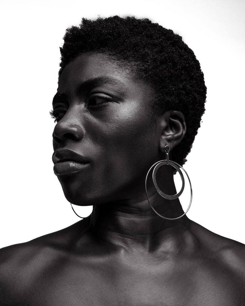 TO THE FUTURE
photography @justhephotog
・・・
Vigor

@imeldabell x @justhephotog x @colabstudiosnyc 

#beauty #portrait #african #noir #silk #melaninpoppin #blackgirlmagic #fineart #empress #queen #perspective #love #art #fitness #lightshaping #repost … instagr.am/p/CppwDfVO9f-/