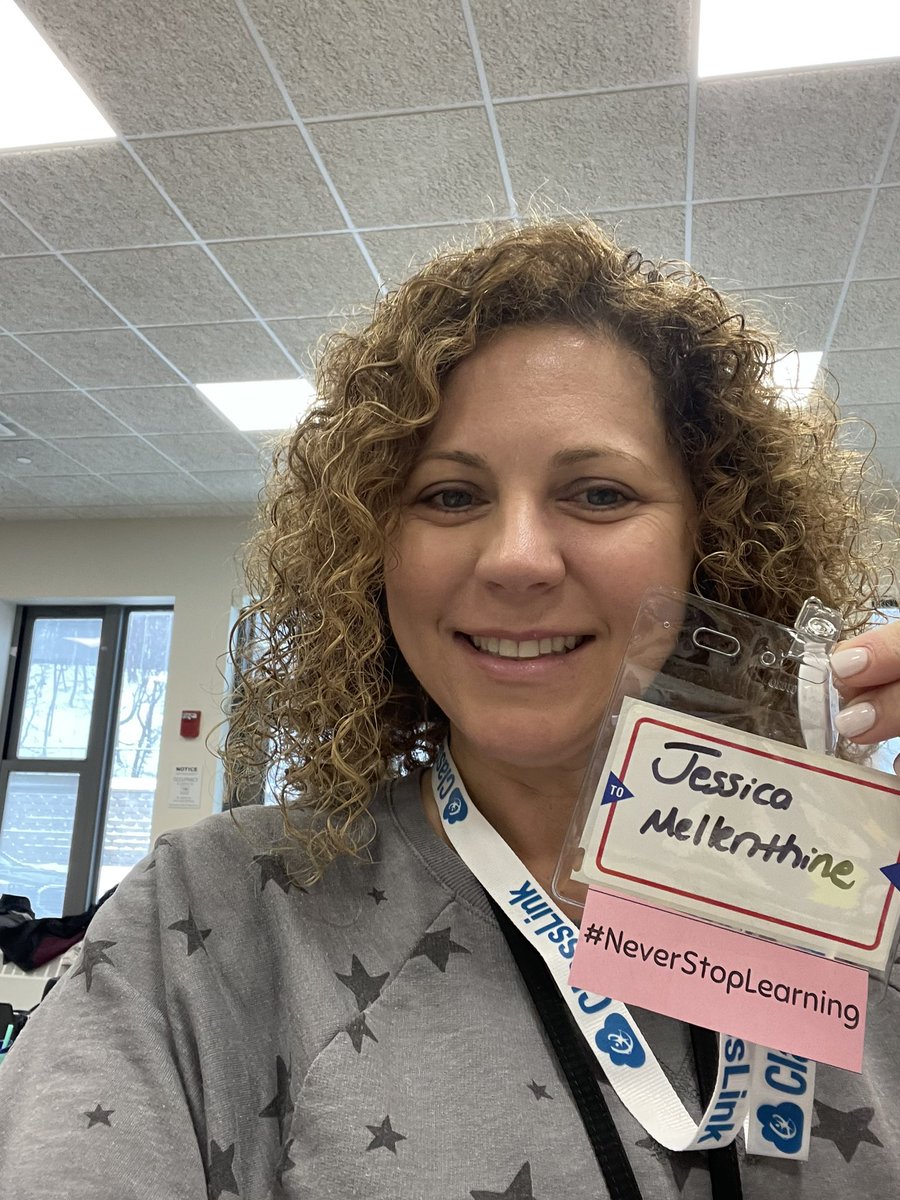 Spending my morning with some awesome educators at #edcampROC23!