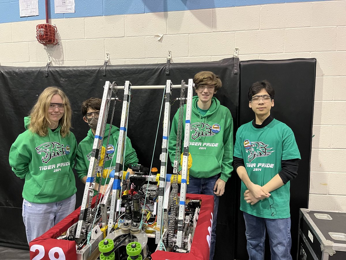 Getting ready to do battle.  Go Tigers Team 2914