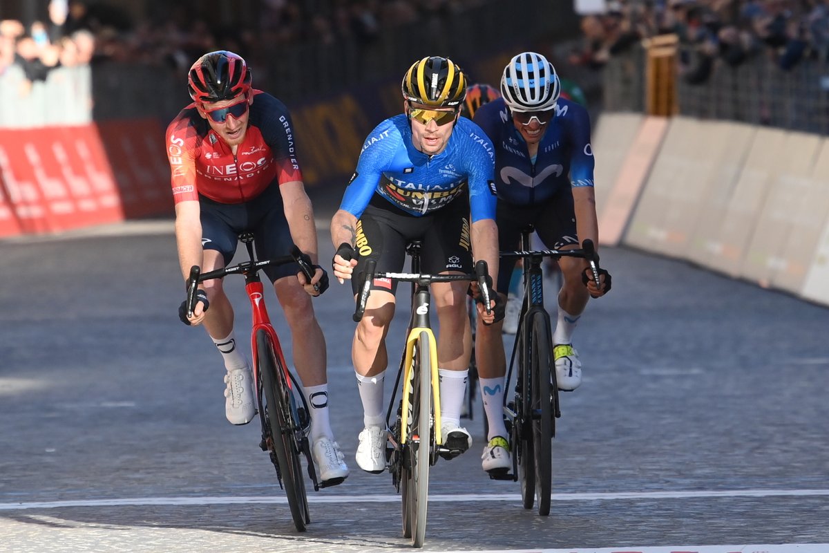 TirrenoAdriatco's tweet photo. 🔥 @rogla vince a Osimo!
.
🔥 @rogla wins in Osimo!

#TirrenoAdriatico @JumboVismaRoad https://t.co/VEf7cpJTS7