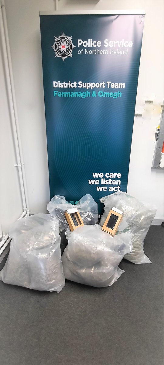 Police have seized drugs, with an estimated street value of £350,000, following a search of a property in the Fintona area. #OpDealbreaker 

Read more here:

crowd.in/y2XVGc