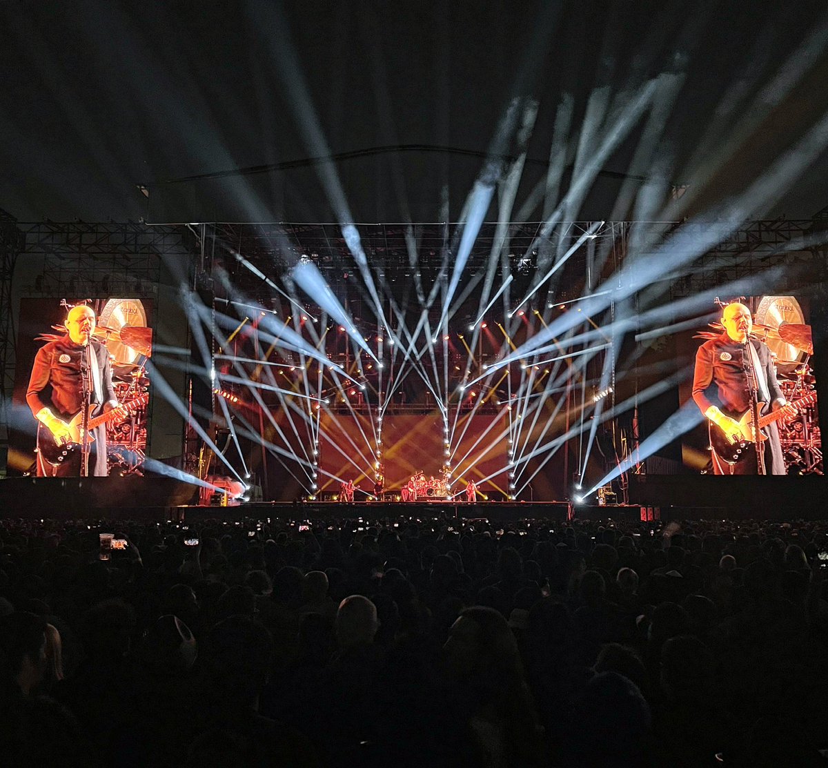 Luke Stratton tweet media