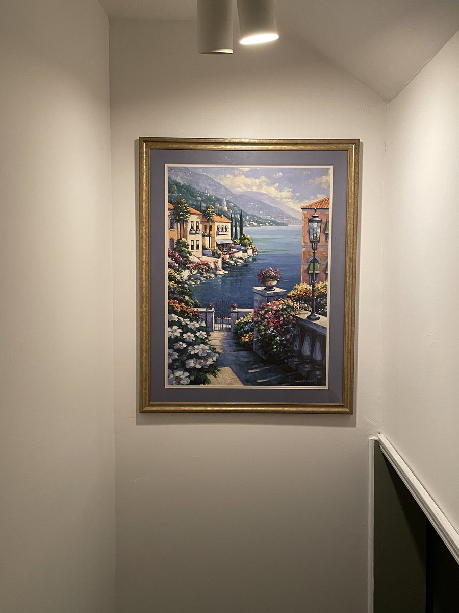 on hiatus tweet media