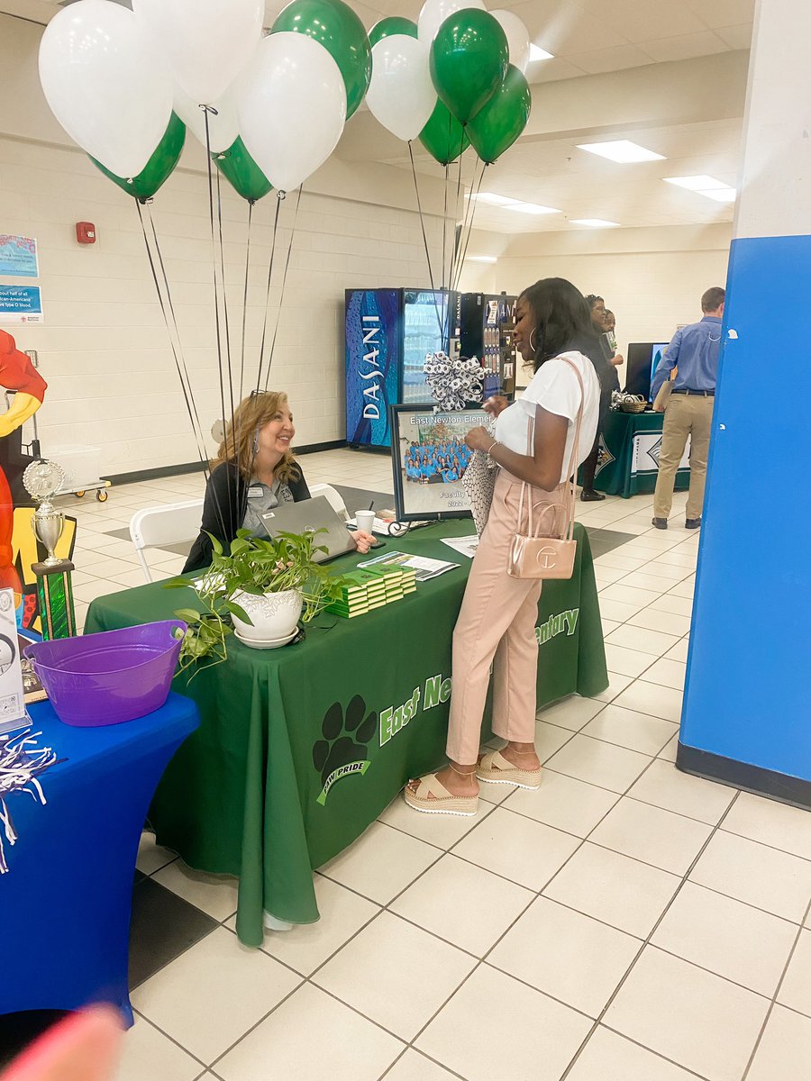 MsHelmENES's tweet photo. Come out to the @NewtonCoSchools Job Fair today! We’re hiring for all positions!! #ncssbethebest https://t.co/oHvfTn8Zhi