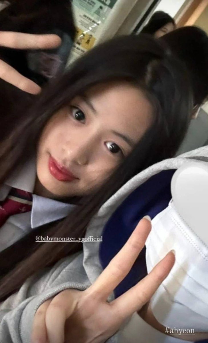 ruphajjungs's tweet image. ahyeon's popularity in hanlim is crazy like