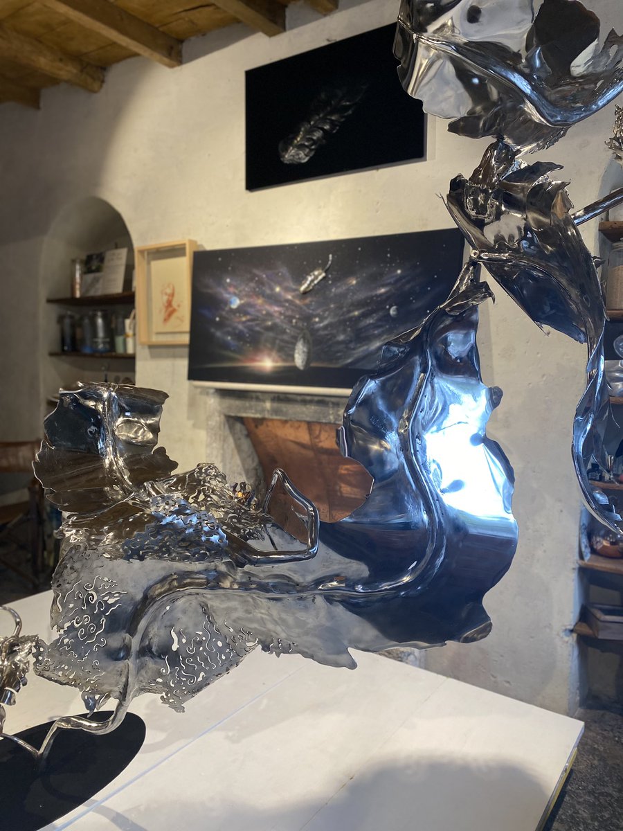 abelescultore's tweet photo. Tutto relativo
Opera cinetica in acciaio
#iron #acciaio #sculptures #artwork #scultura #feather #piume #sculturacinetica #abelevadacca #art #sculpture #tuttorelativo #bellagio #lakecomo #italy🇮🇹 https://t.co/2bxA3CRU1n