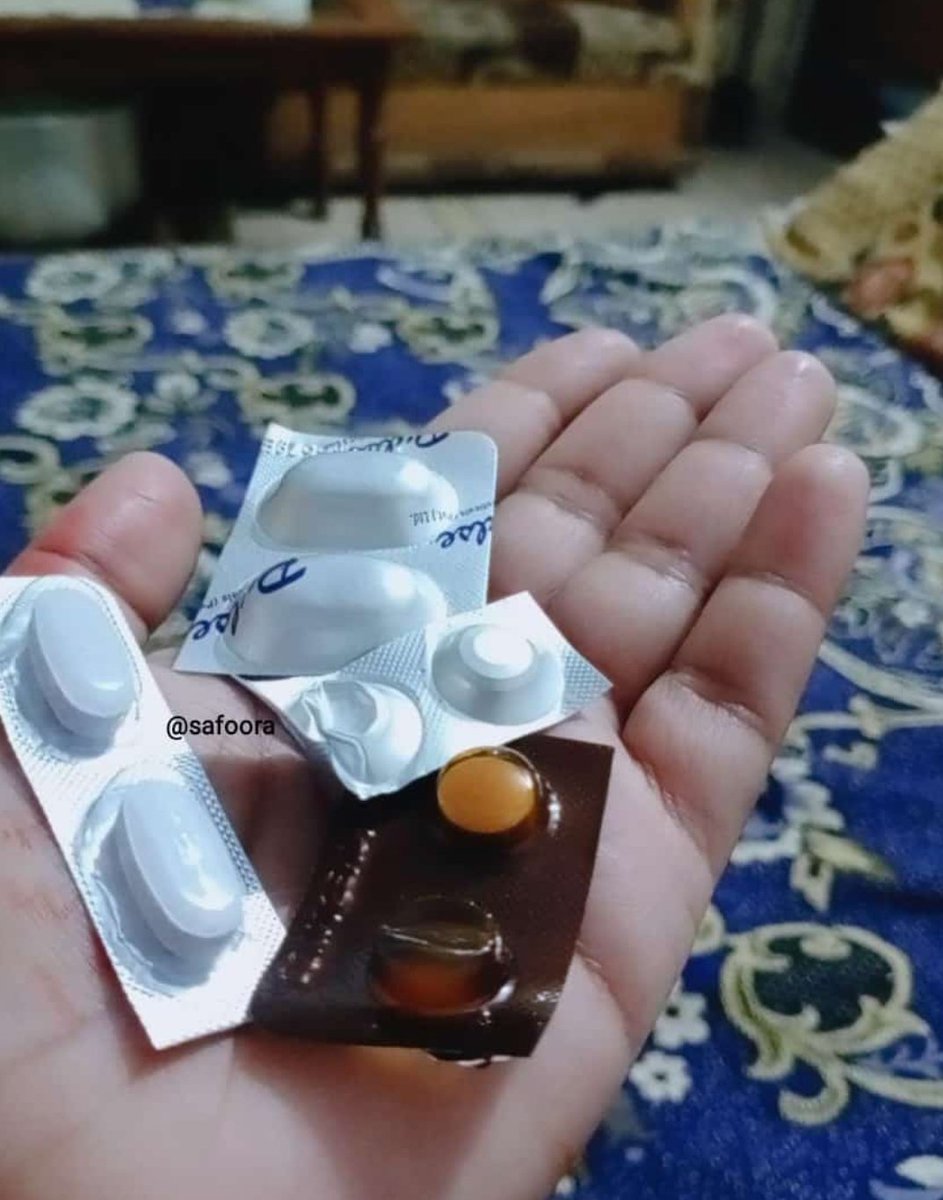 Bookish_10's tweet image. وہ طبیعت ہے ان دنوں میری
کچھ بھی ہو جائے کچھ نہیں ہوتا

#incurable