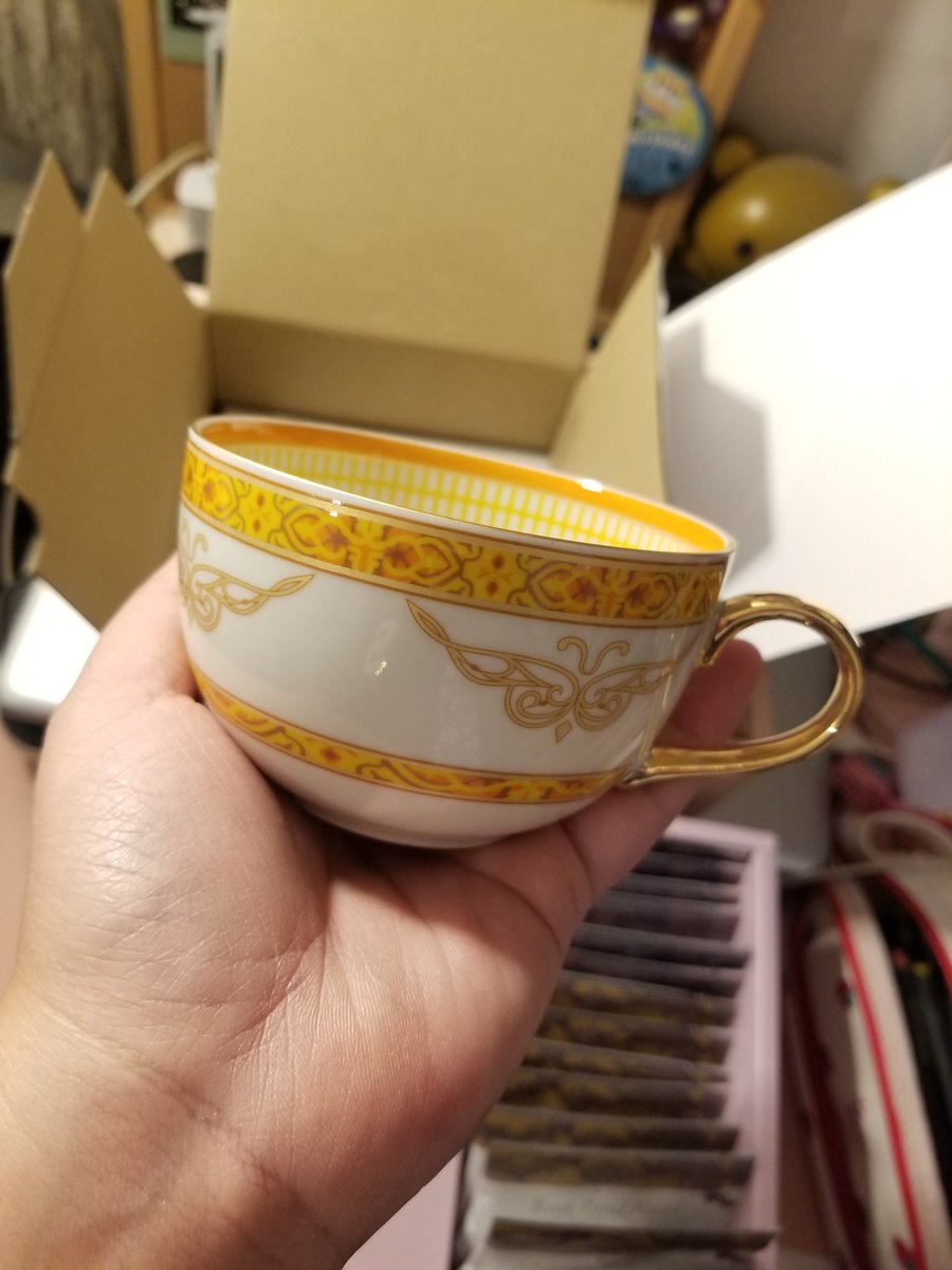 SIREN on Twitter "THE FIRE EMBLEM THREE HOUSES TEA SET OF MY DREAM"