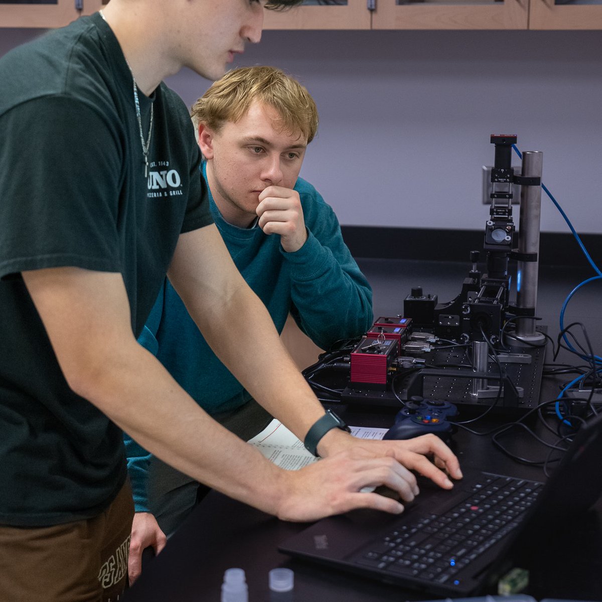 WCU_Physics's tweet photo. Congrats to Logan Suchanec (shown here deep in thought analyzing data in PHY 455) for accepting a summer position as part of the National Science Foundation - Research Experience for Undergraduates.  He will be spending his summer doing research at the UDel. Congrats Logan! https://t.co/1GDpnOAkKV
