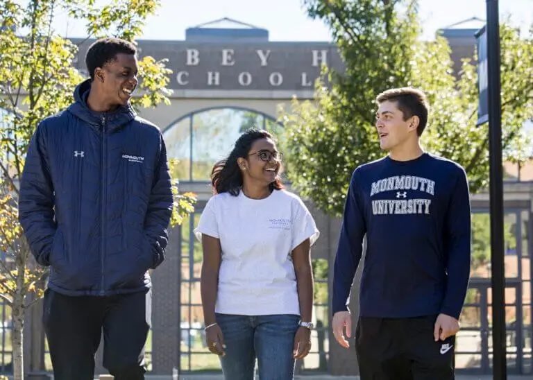 MuBusCouncil's tweet image. We’re excited to announce the 2023 Student Awards sponsored by the Leon Hess Business Council! To learn more about applying please visit monmouth.edu/business-schoo… 

Applications due by April 5th! #MonmouthUniversity