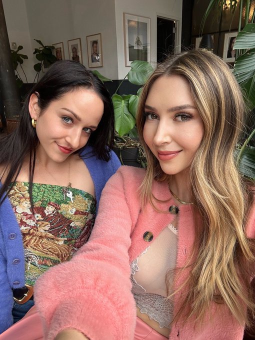 Just had the most wonderful lunch with @GreekGoddess195   Which good boy wants the privilege of covering<a class="tags" href="/tag/greekgoddess195">@greekgoddess195</a>