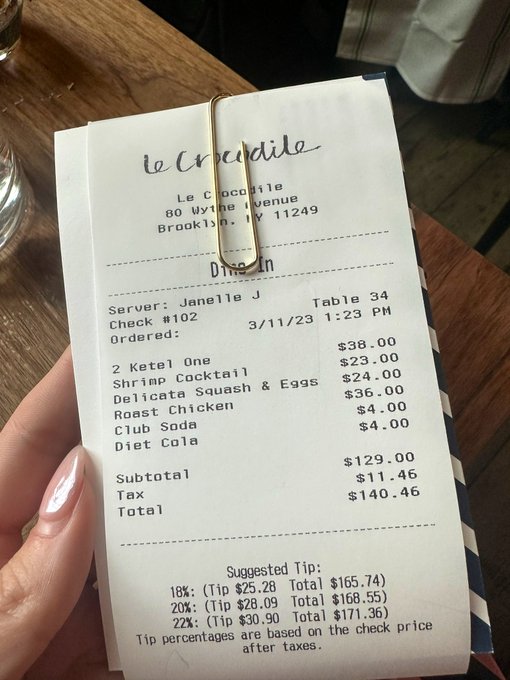 Just had the most wonderful lunch with @GreekGoddess195   Which good boy wants the privilege of covering<a class="tags" href="/tag/greekgoddess195">@greekgoddess195</a>