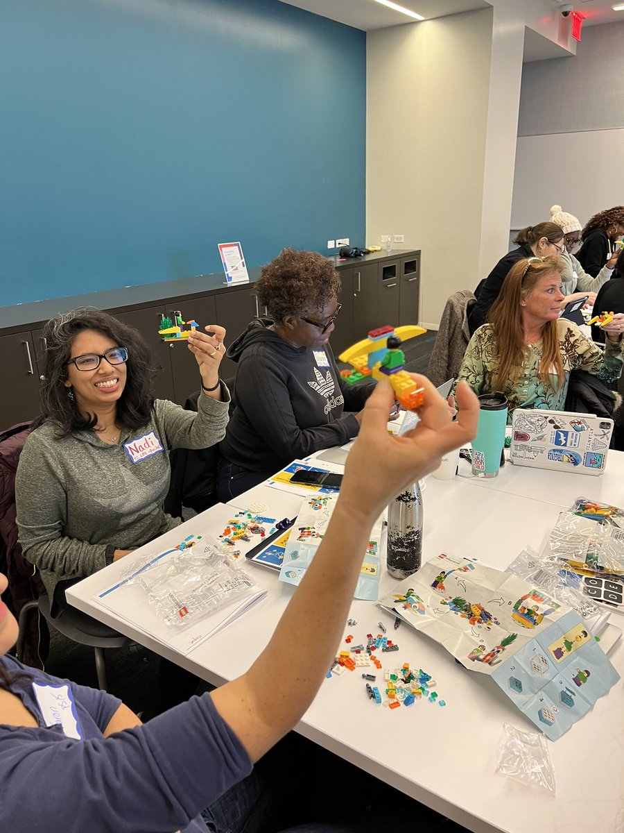 Big shout out to @jsanfili27 @LEGO_Education for kicking off #SEPjyNYC PL with a great LEGO brick activity to help teach CS, CT and play! @CSforAllNYC @csta_nyc