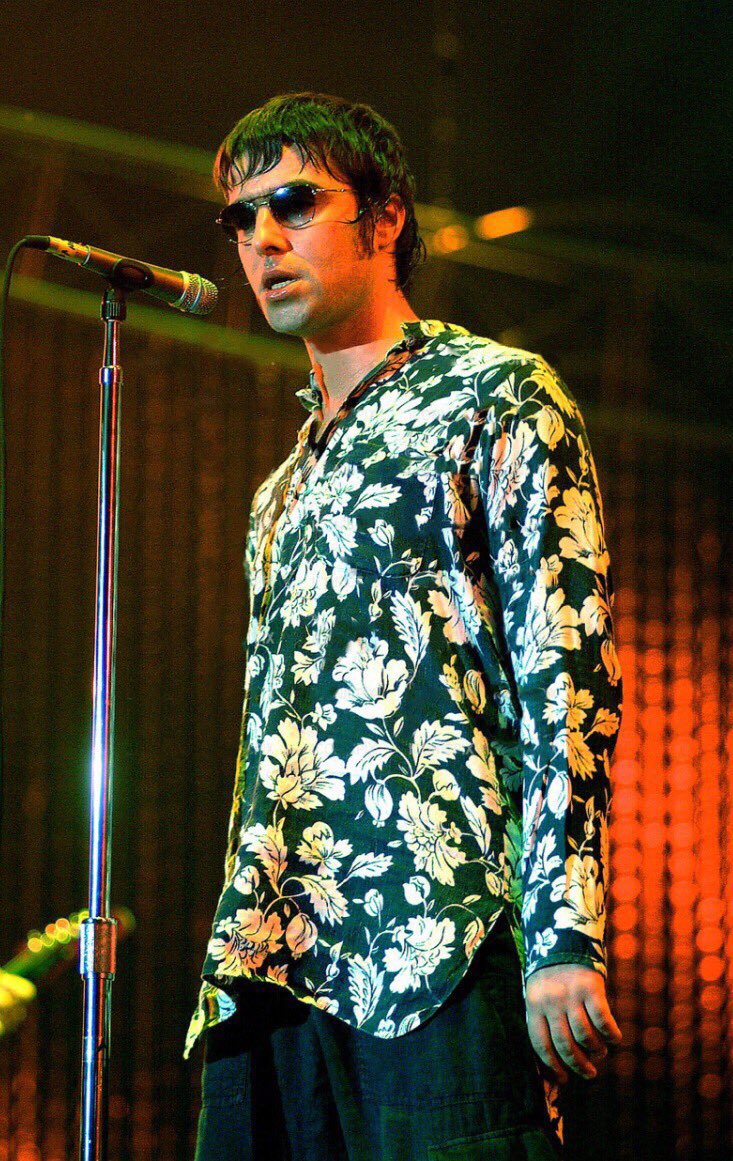 Liam Gallagher, Rio 2001