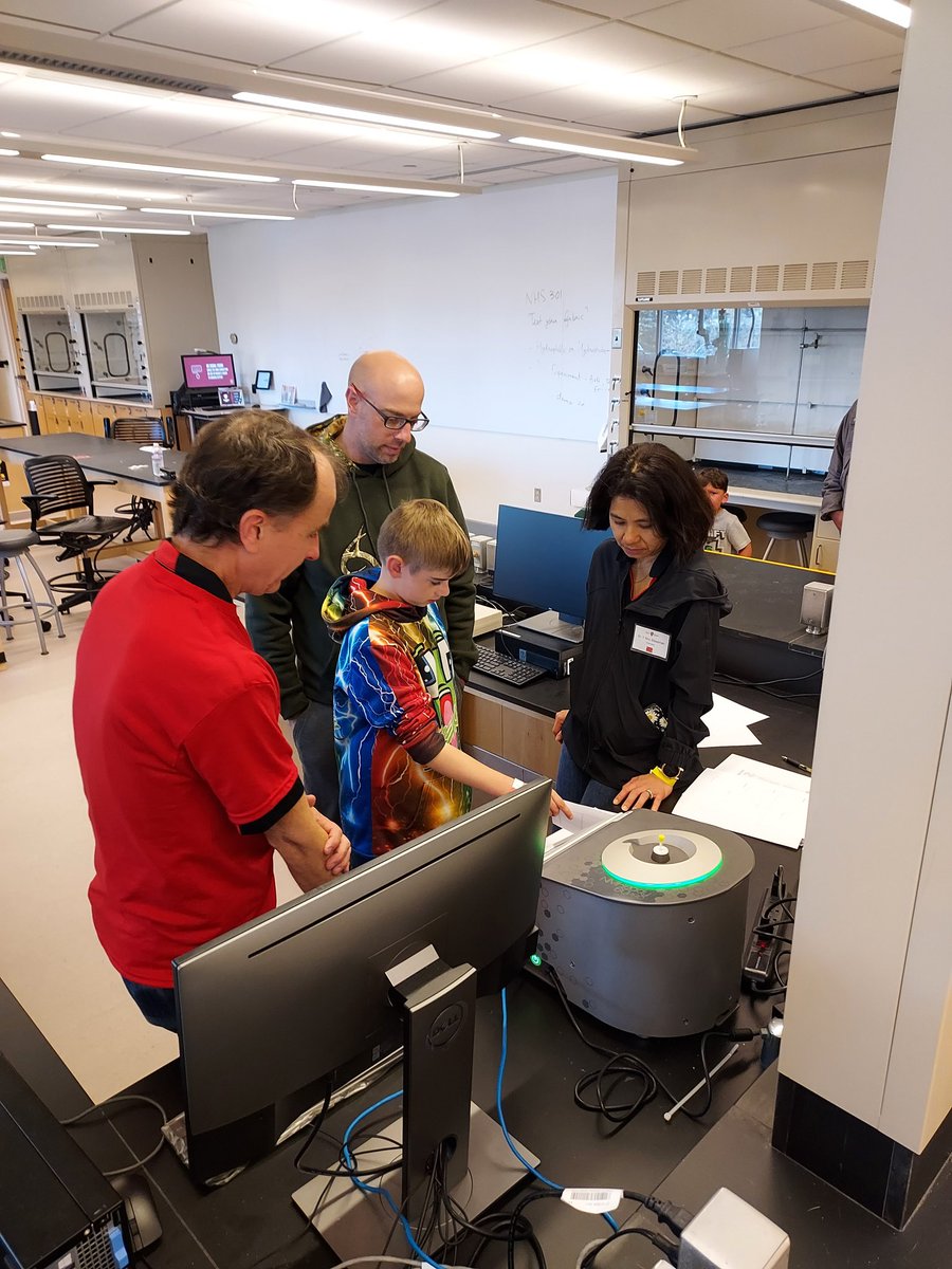 elvinalemanPR's tweet photo. #stanscienceday @stan_state @ScienceInOurCo1 #ChemistryCommService https://t.co/rlC4TysF5I