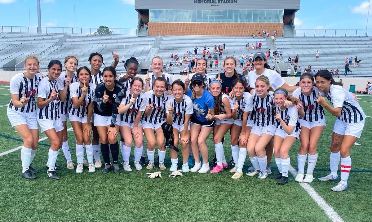 🏆 History was made today!!!🏆
The Lady Eagles secured the District Championship for the first time with a 4-0 win vs Alvin. Another shutout!
The 3 way tie breaker was broken by an amazing goal differential by these ladies! <a href="/DawsonHighSchl/">Dawson Eagles</a> <a href="/tascosoccer/">TASCO</a> <a href="/50_50Pod/">The 50/50 Podcast ⚽️🎙</a> @LethalSoccer