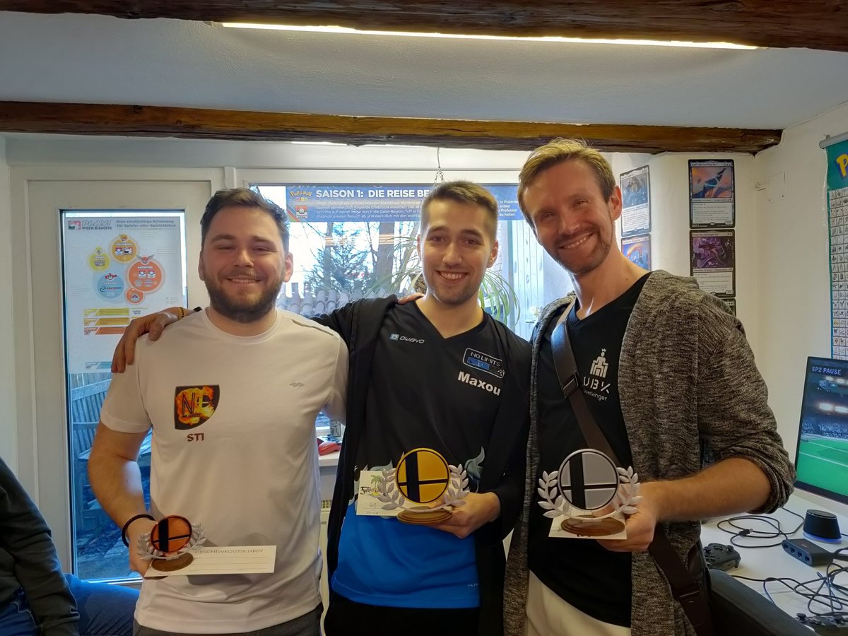 UberkingerDE's tweet photo. I was finally able to reach the winners' podium in a small tournament in Kaufbeuren. 2nd out of 14 participants. Lost to @maxou_09, old friend and archnemesis at the same time. GGs! https://t.co/g77TViO2RU