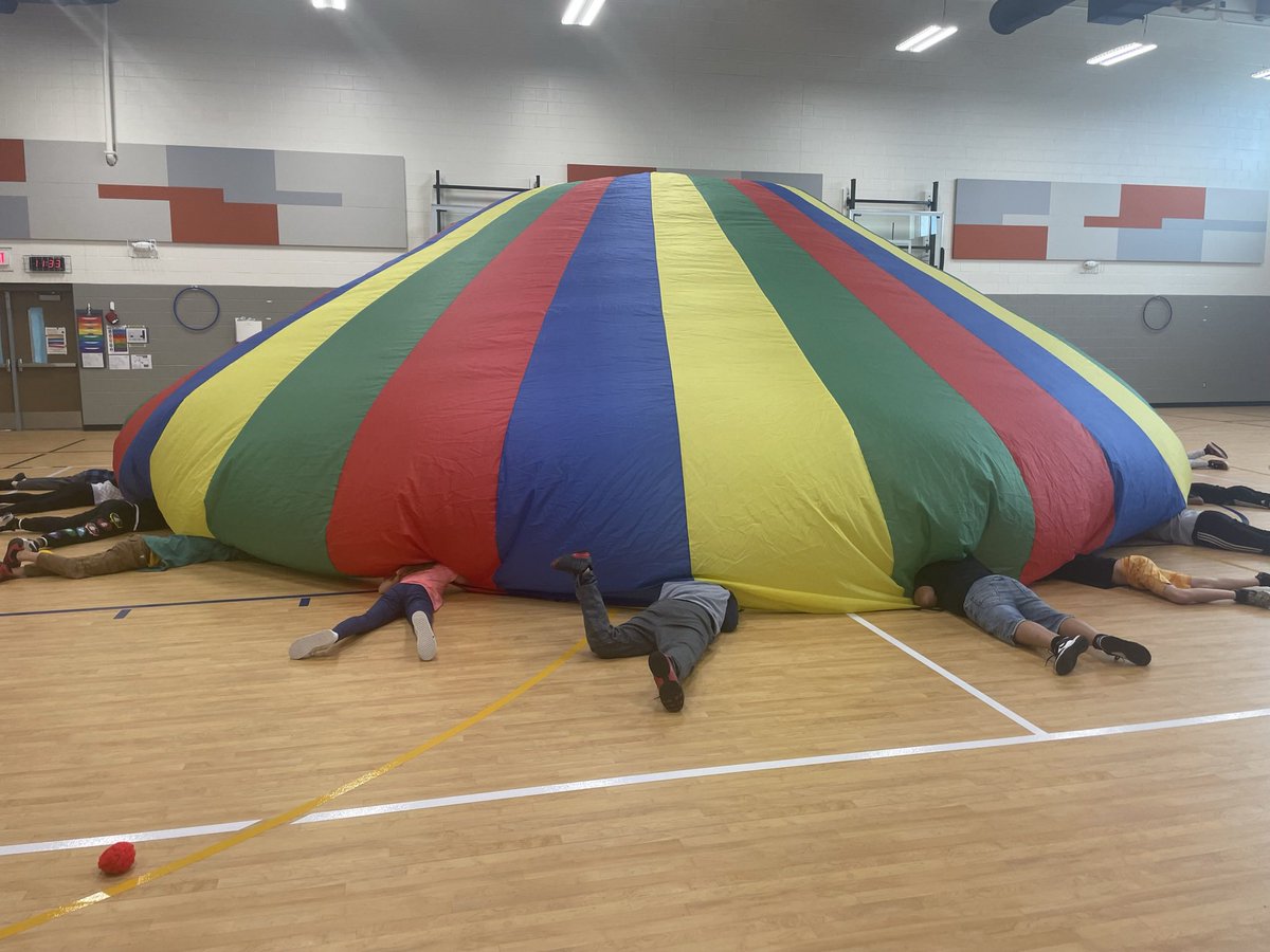 Parachute day before Spring Break at <a href="/SunfieldES/">Sunfield Elementary</a> 💙💛💙