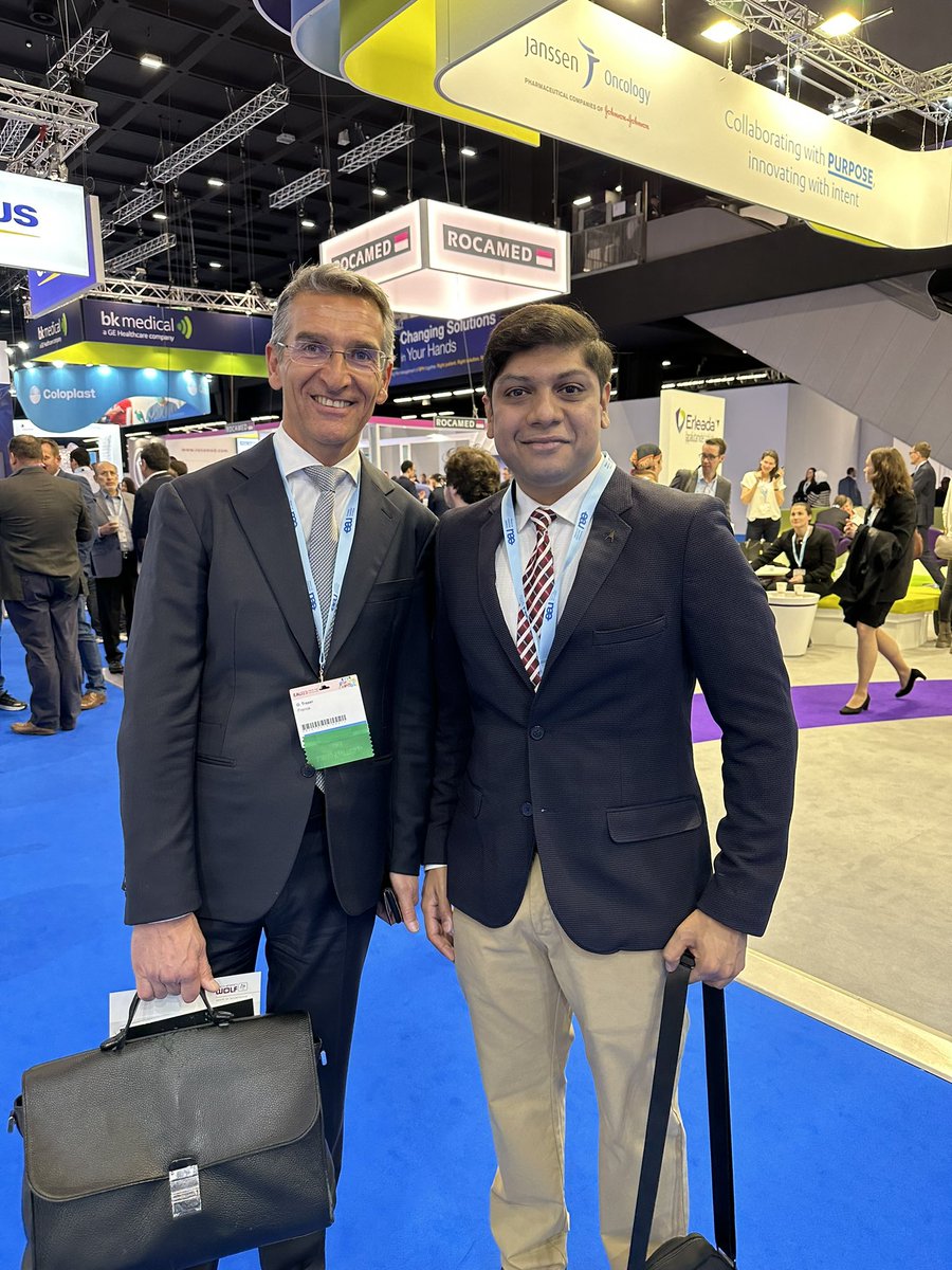sanprinarch's tweet photo. With the stalwarts Dr Olivier Traxer @OTRAXER Dr Sung Yong Cho and @DocGauhar Dr Vineet Gauhar @Uroweb EAU23 @ainuindia @MathisekaranT https://t.co/W6yMvvu2qI