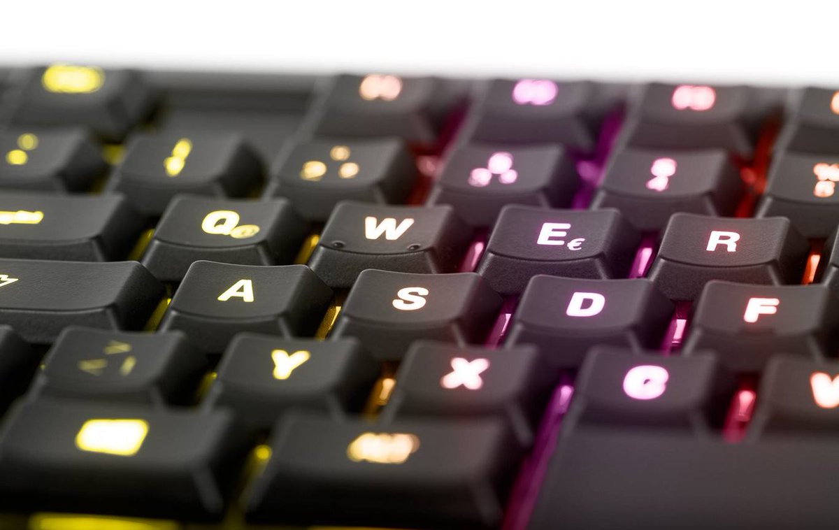 Christi82806131's tweet image. Love it, play it!  #GameOfDrones #Apex4nniversary #RespawnGiveaway 
Source: tutorials.eu.org/en/search/Klaw…