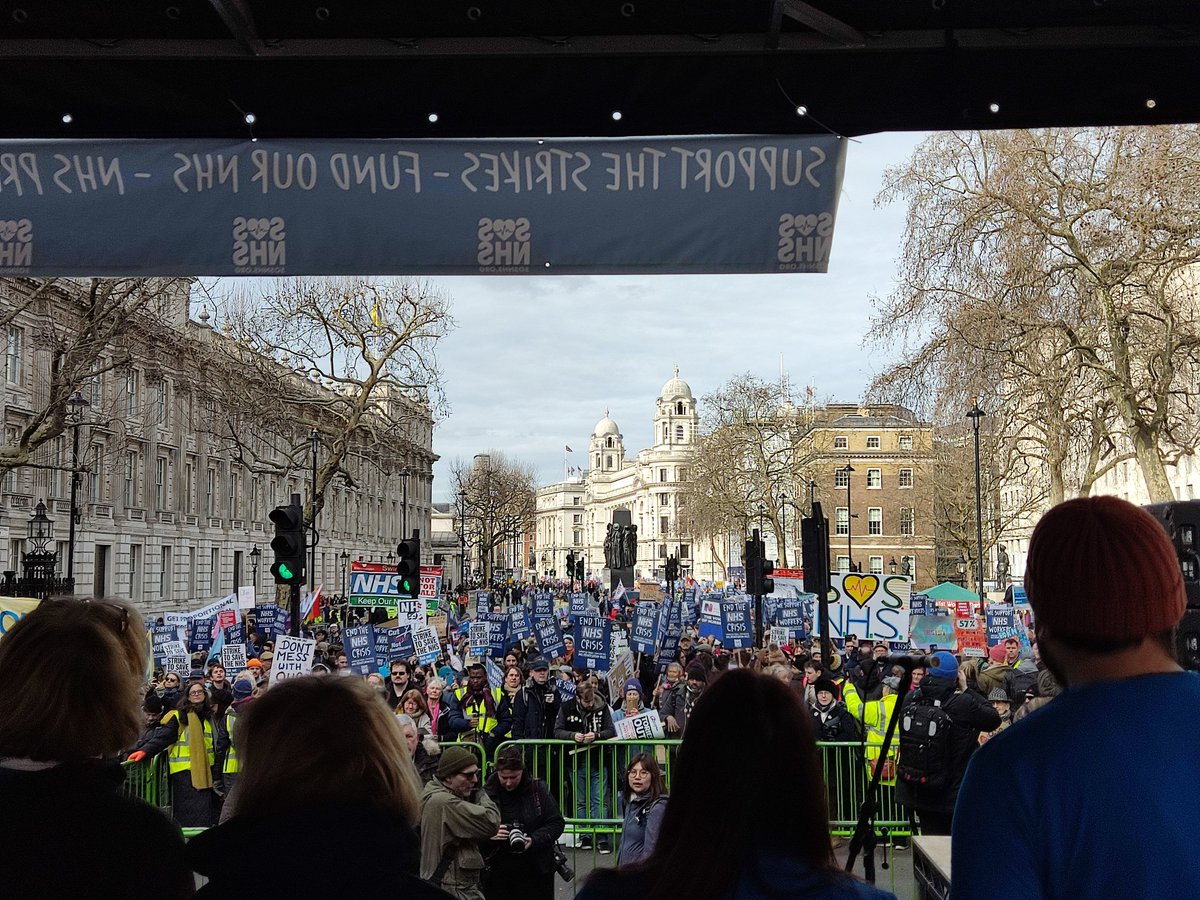 Harry Eccles (@heccles94) on Twitter photo Sorry <a href="/BBCNews/">BBC News (UK)</a> <a href="/BBCBreaking/">BBC Breaking News</a>
Is thousands of people marching in London against the government NHS cuts and privitisation not news?
Retweet if you thing the @bbc should comment!
#SOSNHS #SOSNHSDEMO Sorry <a href="/BBCNews/">BBC News (UK)</a> <a href="/BBCBreaking/">BBC Breaking News</a>
Is thousands of people marching in London against the government NHS cuts and privitisation not news?
Retweet if you thing the @bbc should comment!
#SOSNHS #SOSNHSDEMO