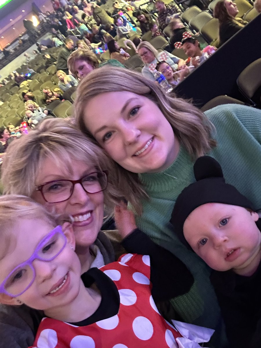 #disneyonice