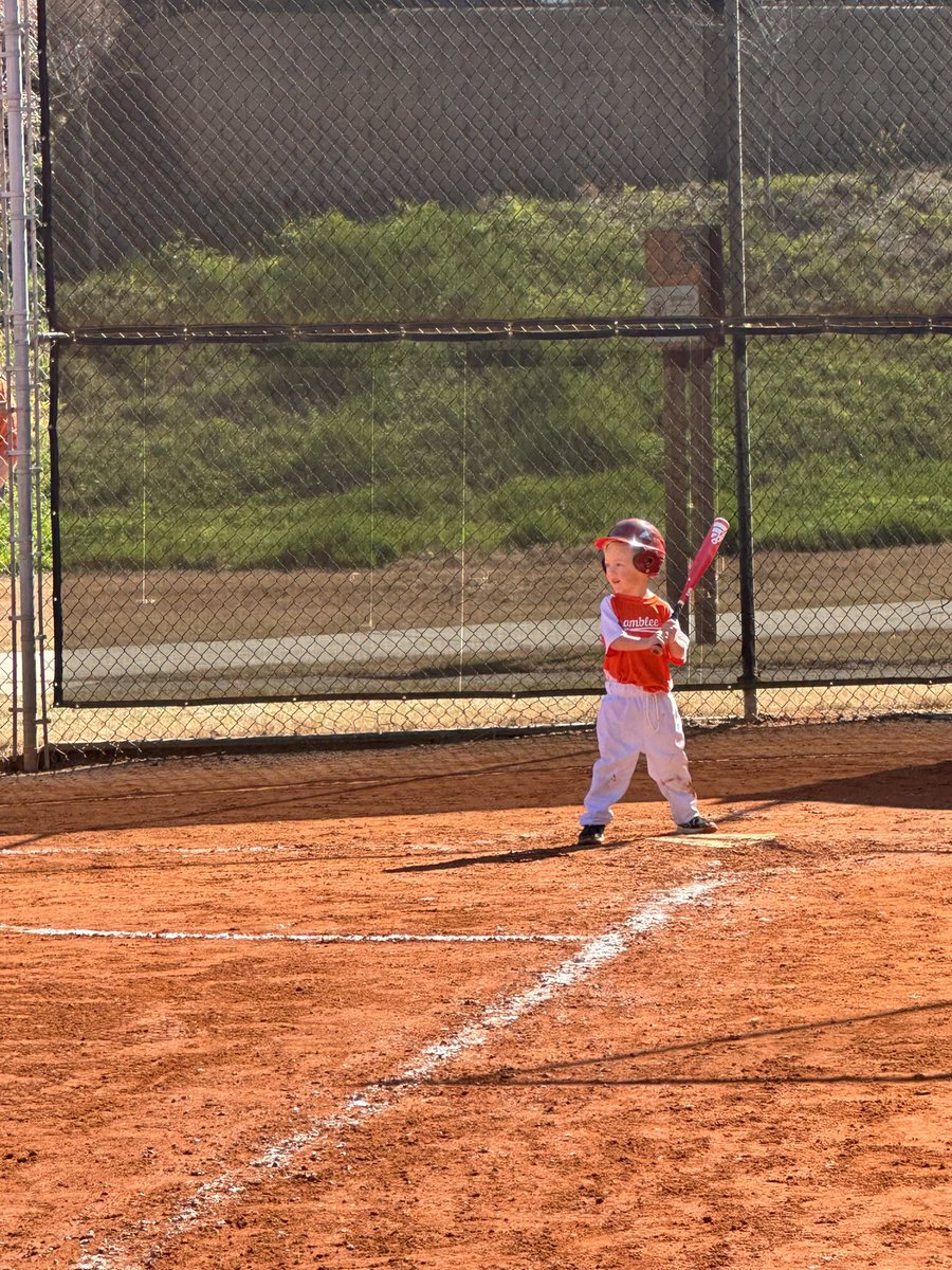C_KenyonDO's tweet photo. Double header ⚾️ action today w/ the 6U @ChambleeGA @SFGiants then catching some @EmoryBaseball https://t.co/i0vhyso4me