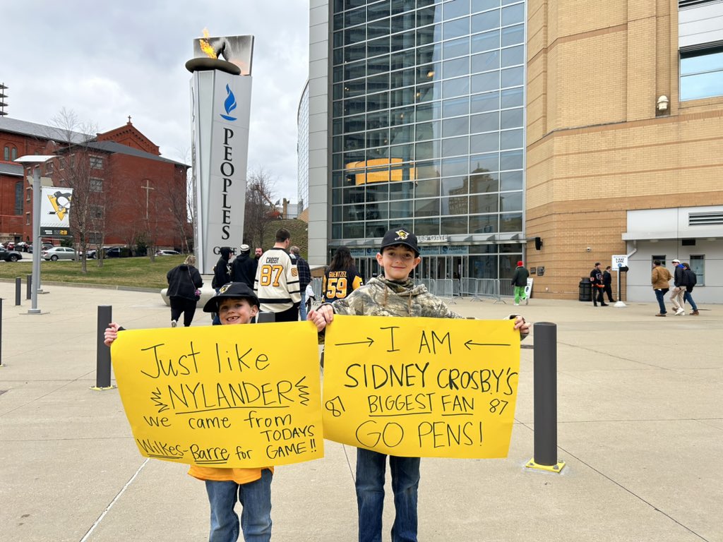 USFGreg's tweet image. Took my boys to their first ever @NHL game today. The 4 hour drive from Wilkes-Barre was well worth it! Usually cheering for the @WBSPenguins, but today we’re rooting for the @penguins! #LetsGoPens